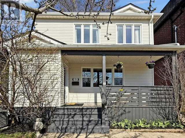 79 MEIGHEN AVENUE, Toronto (Crescent Town), Ontario M4B2H4