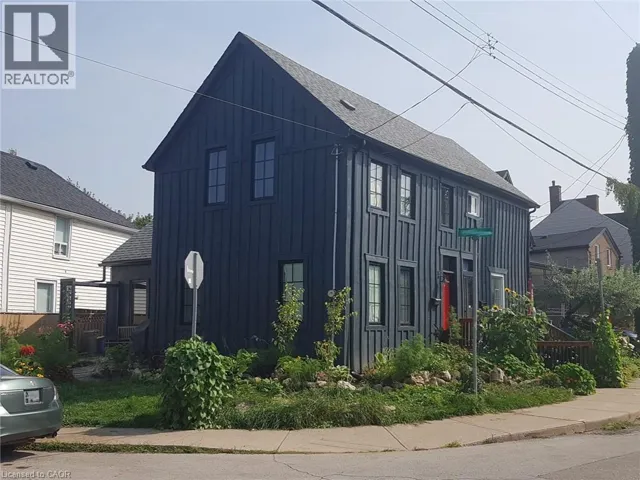 446 MACNAB Street N, Hamilton, Ontario L8L1L4