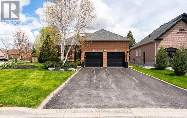 863 SHADRACH DRIVE, Newmarket (Stonehaven-Wyndham), Ontario L3X2H3