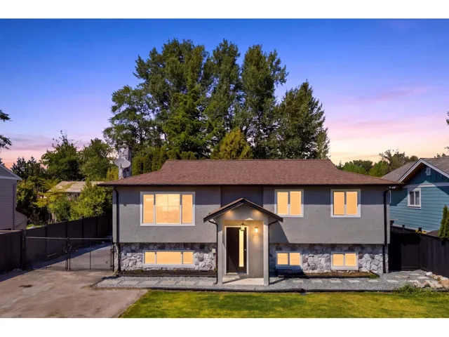 26689 32A AVENUE, Langley, British Columbia V4W3G3