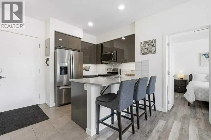 305, 120 18 Avenue SW, Calgary, Alberta T2S3H5