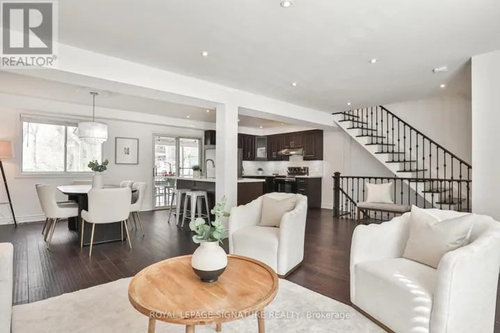 280 GOWAN AVENUE, Toronto (East York), Ontario M4J2K6