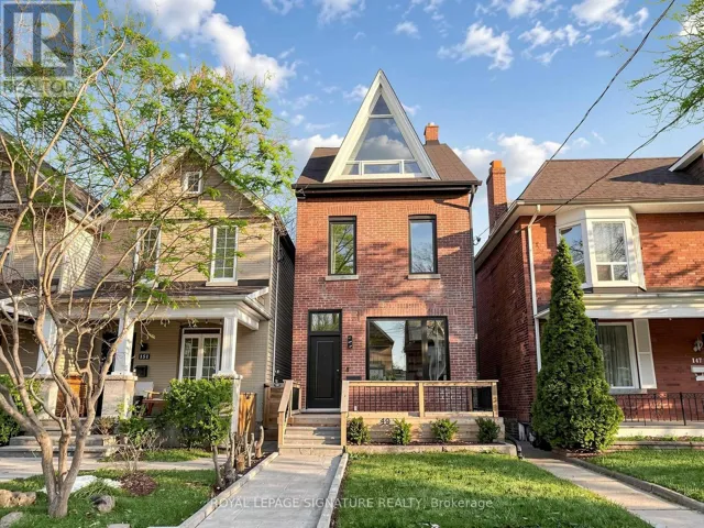 149 VICTOR AVENUE, Toronto (North Riverdale), Ontario M4K1A9