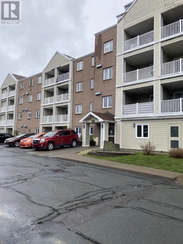 103 15 Langbrae Drive, Halifax, Nova Scotia B3M3W5
