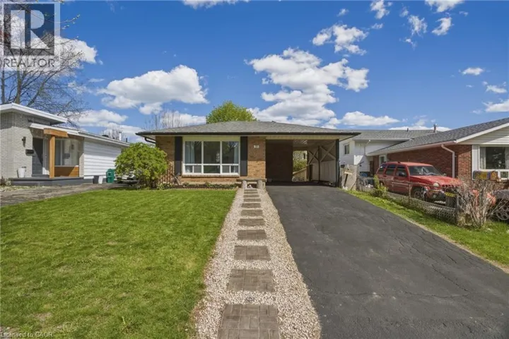 19 GREENDALE Crescent, Kitchener, Ontario N2A2R5