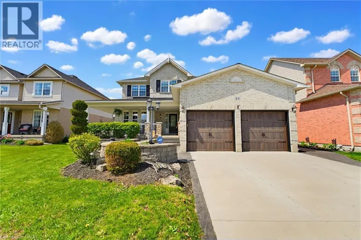 29 WATSON Crescent, Ayr, Ontario N0B1E0