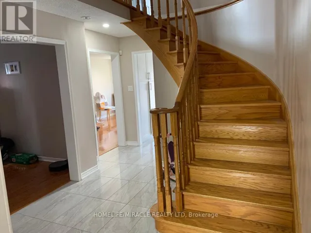 108 MICHIGAN AVENUE, Brampton (Fletcher's Creek South), Ontario L6Y4N6