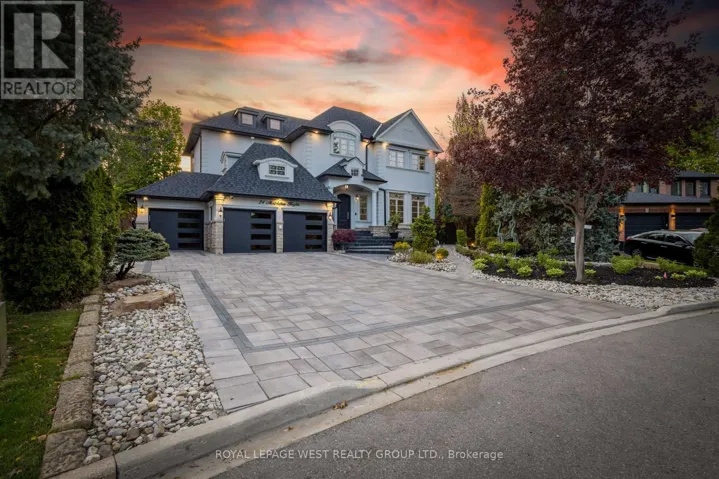 24 MCARTHUR HEIGHTS, Brampton (Snelgrove), Ontario L6Z3N2