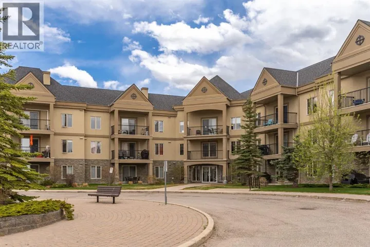 206, 30 Cranfield Link SE, Calgary, Alberta T3M0C4