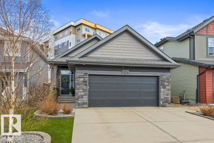 2107 REDTAIL CM NW, Edmonton, Alberta T8N0H4
