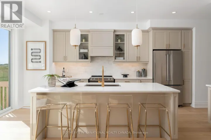 1556 COOKMAN DRIVE, Milton (BW Bowes), Ontario L9E2A7