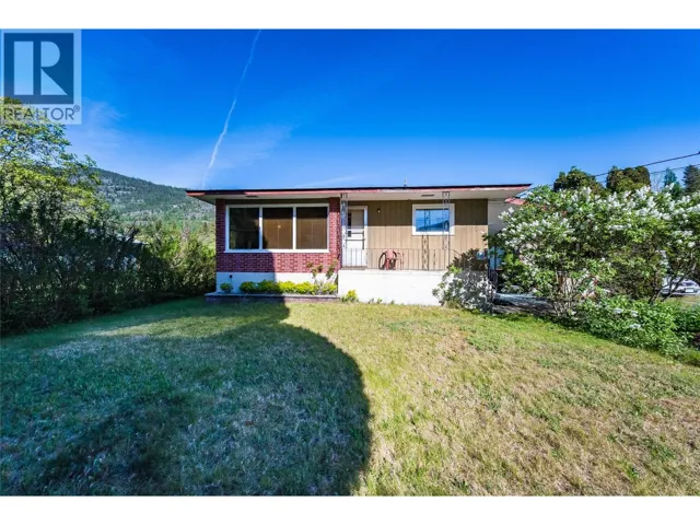 321 12Th Avenue, Genelle, British Columbia V0G1G0