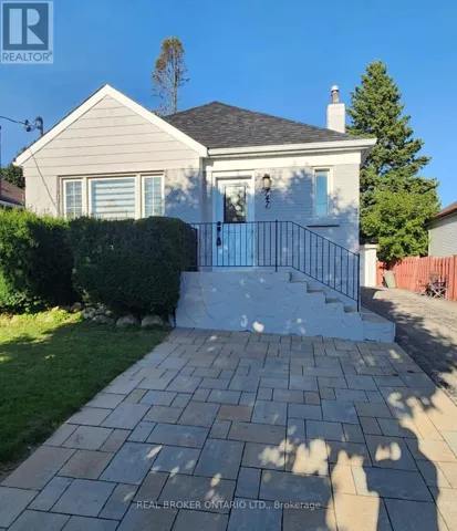 UPPER - 147 LASALLE AVENUE, Oshawa (Central), Ontario L1H5Y4
