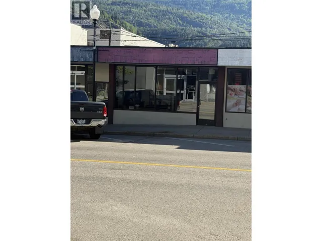1287 Cedar Avenue, Trail, British Columbia V1R4B9