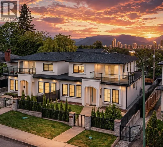4643 BOND STREET, Burnaby, British Columbia V5H1G7