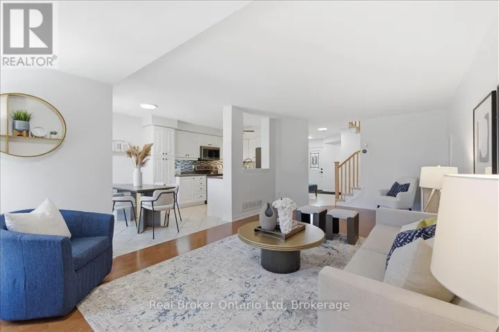32 LAUGHLAND LANE, Guelph (Pineridge/Westminster Woods), Ontario N1L0C9
