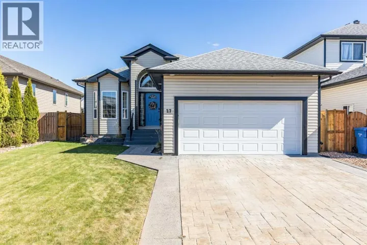 27 Somerset Crescent SE, Medicine Hat, Alberta T1B0B9