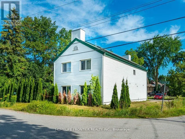 2 - 1015 ARNOLD STREET, Innisfil, Ontario L0L1C0