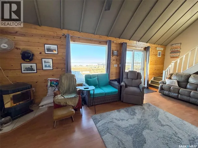 Meeting Lake Cabin, Meeting Lake, Saskatchewan S0M2L0