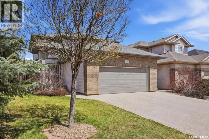 238 Stepney CRESCENT, Saskatoon, Saskatchewan S7T0A1