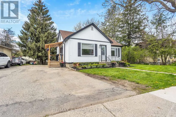 34 DOVER STREET, Woodstock (Woodstock - South), Ontario N4S3L8