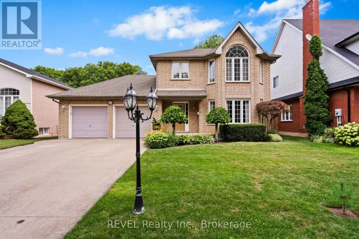 98 DEBORA DRIVE, Grimsby (Grimsby East), Ontario L3M4J3