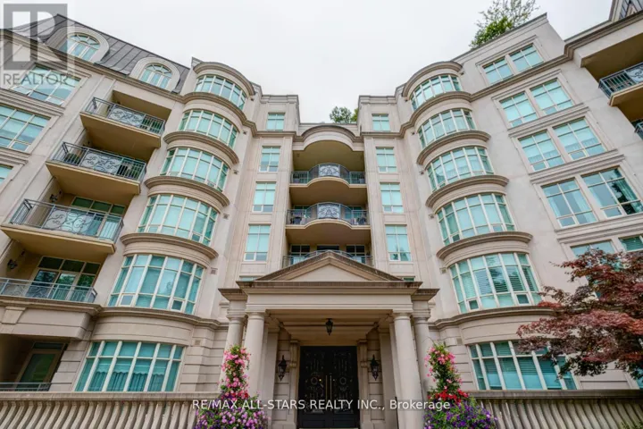 211 - 7071 BAYVIEW AVENUE, Markham (Bayview Glen), Ontario L3T7Y8