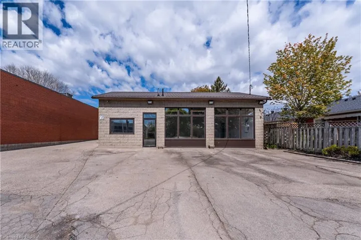 568 WEST Street, Brantford, Ontario N3R6M7
