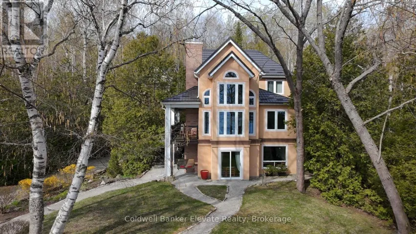 504553 GREY 1 ROAD, Georgian Bluffs, Ontario N0H2T0