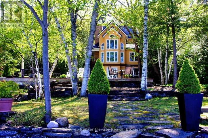504553 GREY 1 ROAD, Georgian Bluffs, Ontario N0H2T0