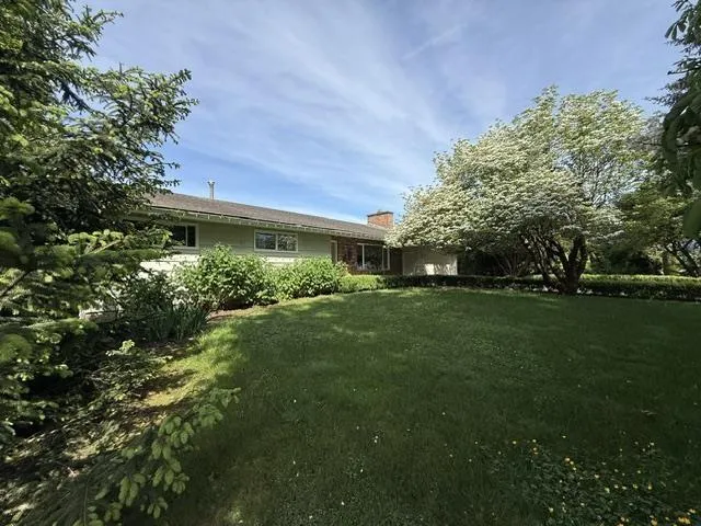 10555 REEVES ROAD, East Chilliwack, Chilliwack, British Columbia V2P6H4