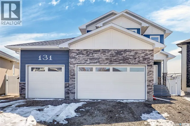131 Glacial Shores COURT, Saskatoon, Saskatchewan S7S1N1