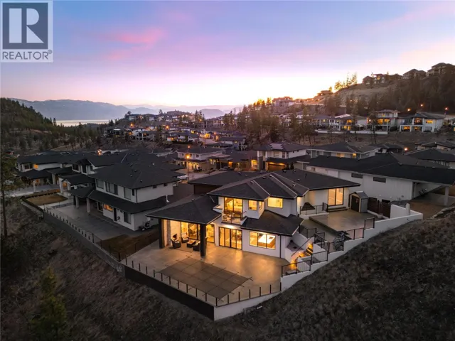 274 Summer Wood Drive, Kelowna, British Columbia V1V0C9