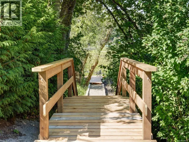 2391 Shawnigan Lake Rd, Shawnigan Lake, British Columbia V8H2H1