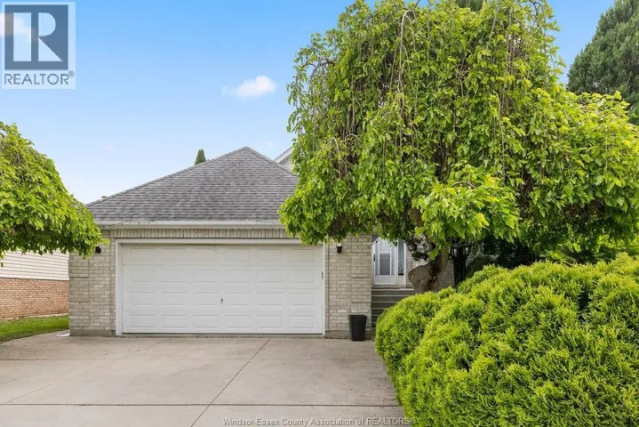 4577 HUNT CLUB CRESCENT, Windsor, Ontario N9G2P6
