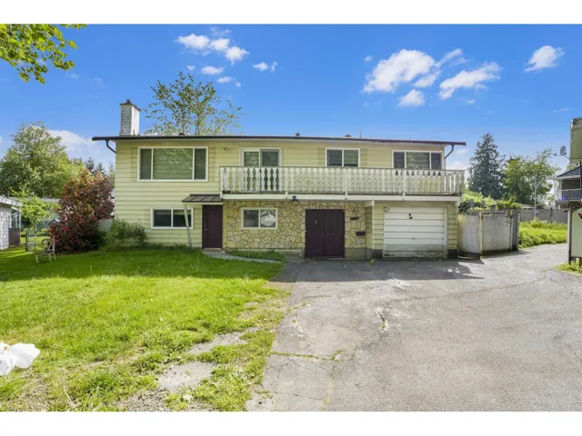 13312 SUTTON PLACE, Surrey, British Columbia V3V6P8