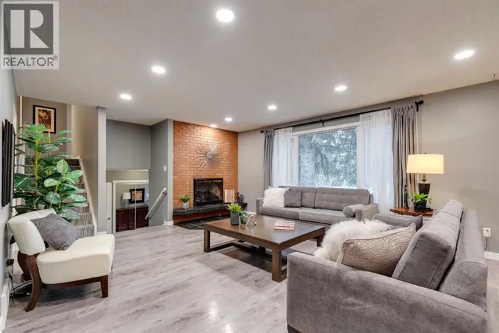 4023 Varmoor Road NW, Calgary, Alberta T3A0B1