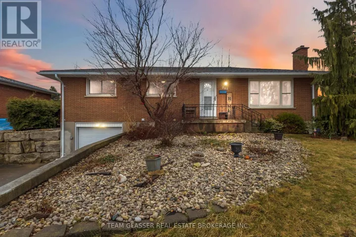 362 CHIPPENDALE CRESCENT, London South (South J), Ontario N5Z3G2