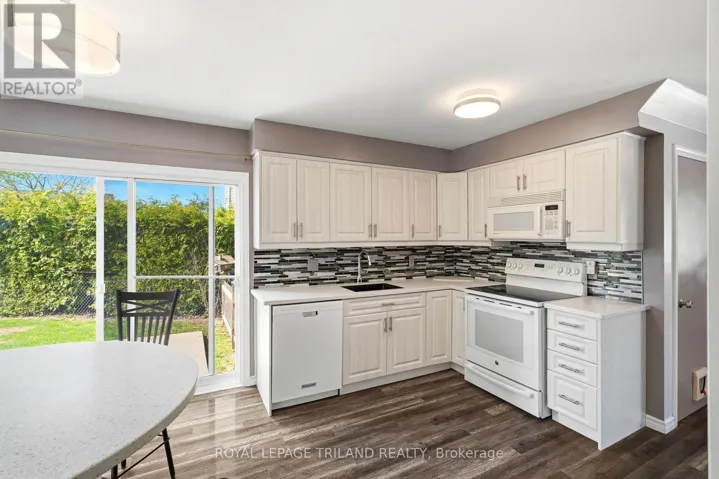 A - 55 SUNRISE COURT, London East (East I), Ontario N5V4V5