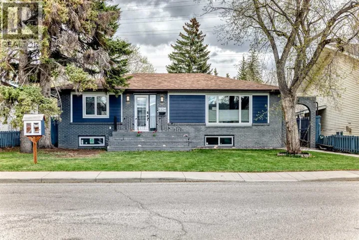 5224 19 Avenue NW, Calgary, Alberta T3B0T2