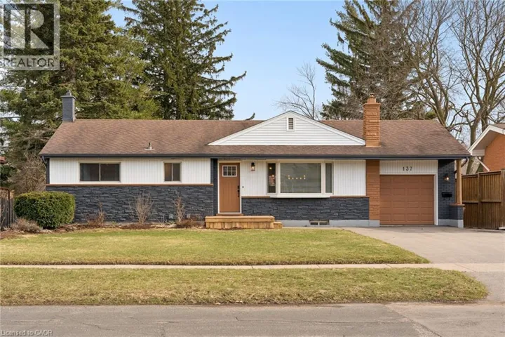137 DONALD Street, Kitchener, Ontario N2B3G7