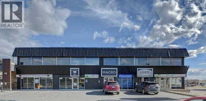 101, 9823 116 Avenue, Grande Prairie, Alberta T8V4B4