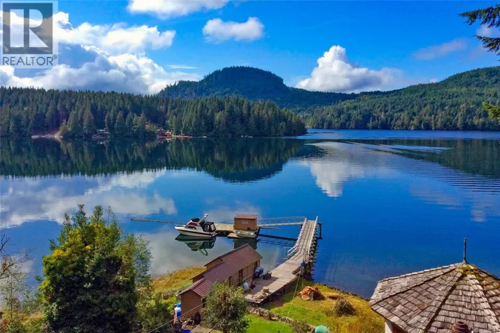 1 Seekah Landing, Port Alberni, British Columbia V0R1B0