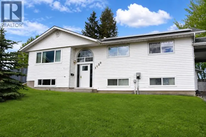 1450 FRASER CRESCENT, Prince George, British Columbia V2M3Y2