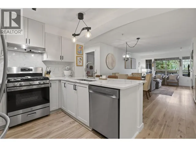 312 2959 SILVER SPRINGS BOULEVARD, Coquitlam, British Columbia V3E3S5