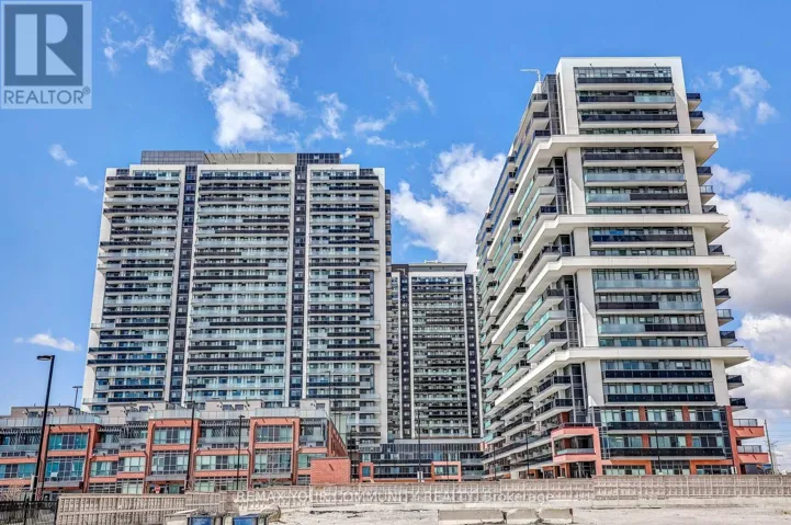 917 - 2545 SIMCOE STREET N, Oshawa (Windfields), Ontario L1L0W3