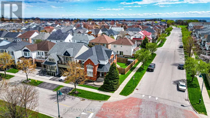 112 HANDLEY CRESCENT, Ajax (South East), Ontario L1Z1L7