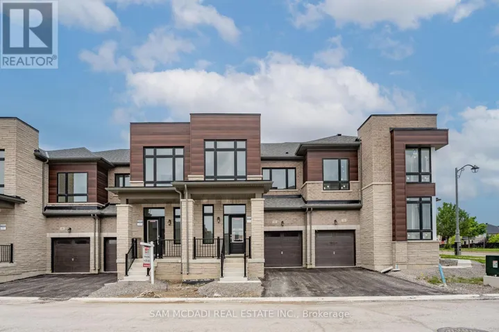 52 FISH DRIVE, Aurora, Ontario L4G4A7