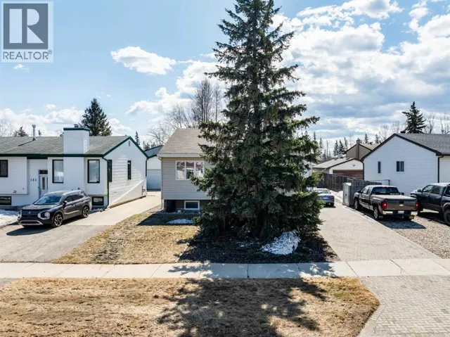 144 Brett Drive, Fort McMurray, Alberta T9k2G9