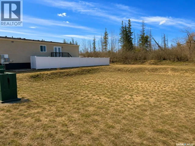 10 TBD Chateau CRESCENT, Pilot Butte, Saskatchewan S0G3Z0